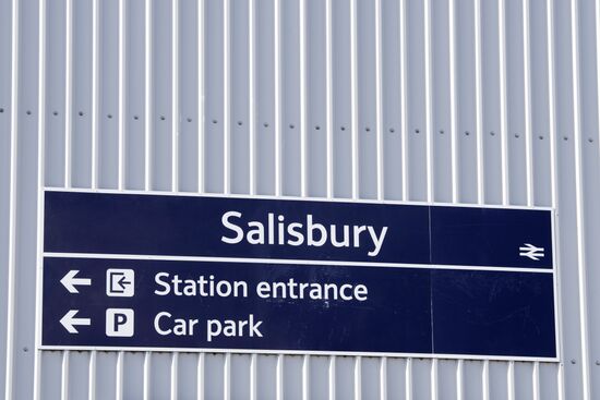 Salisbury begins cleaning spots related to Skripals poisoning