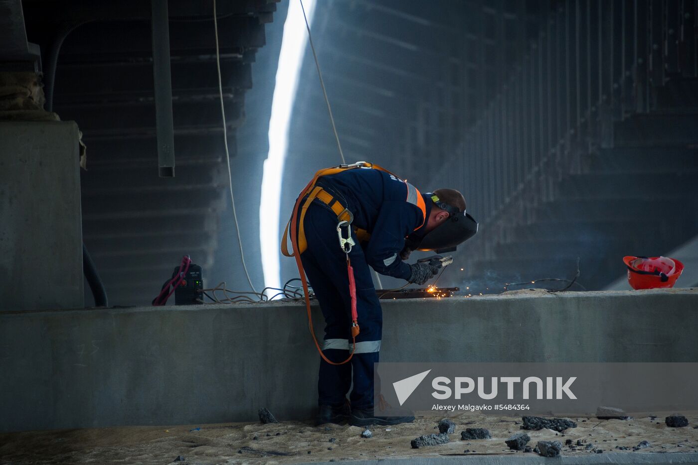 Construction of Kerch Strait (Crimean) Bridge