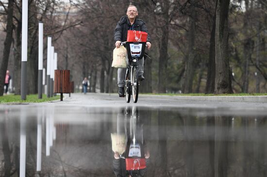 Cycling season begins in Moscow