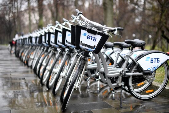 Cycling season begins in Moscow