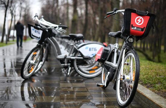 Cycling season begins in Moscow