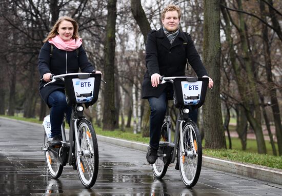 Cycling season begins in Moscow