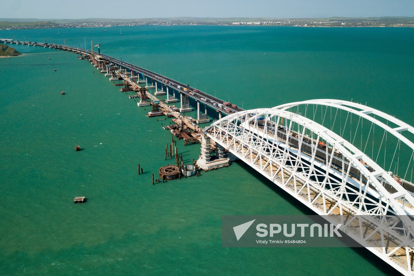 Construction of Kerch Strait (Crimean) Bridge