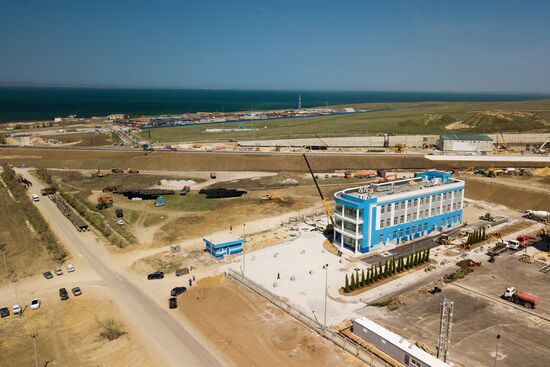 Construction of Kerch Strait (Crimean) Bridge