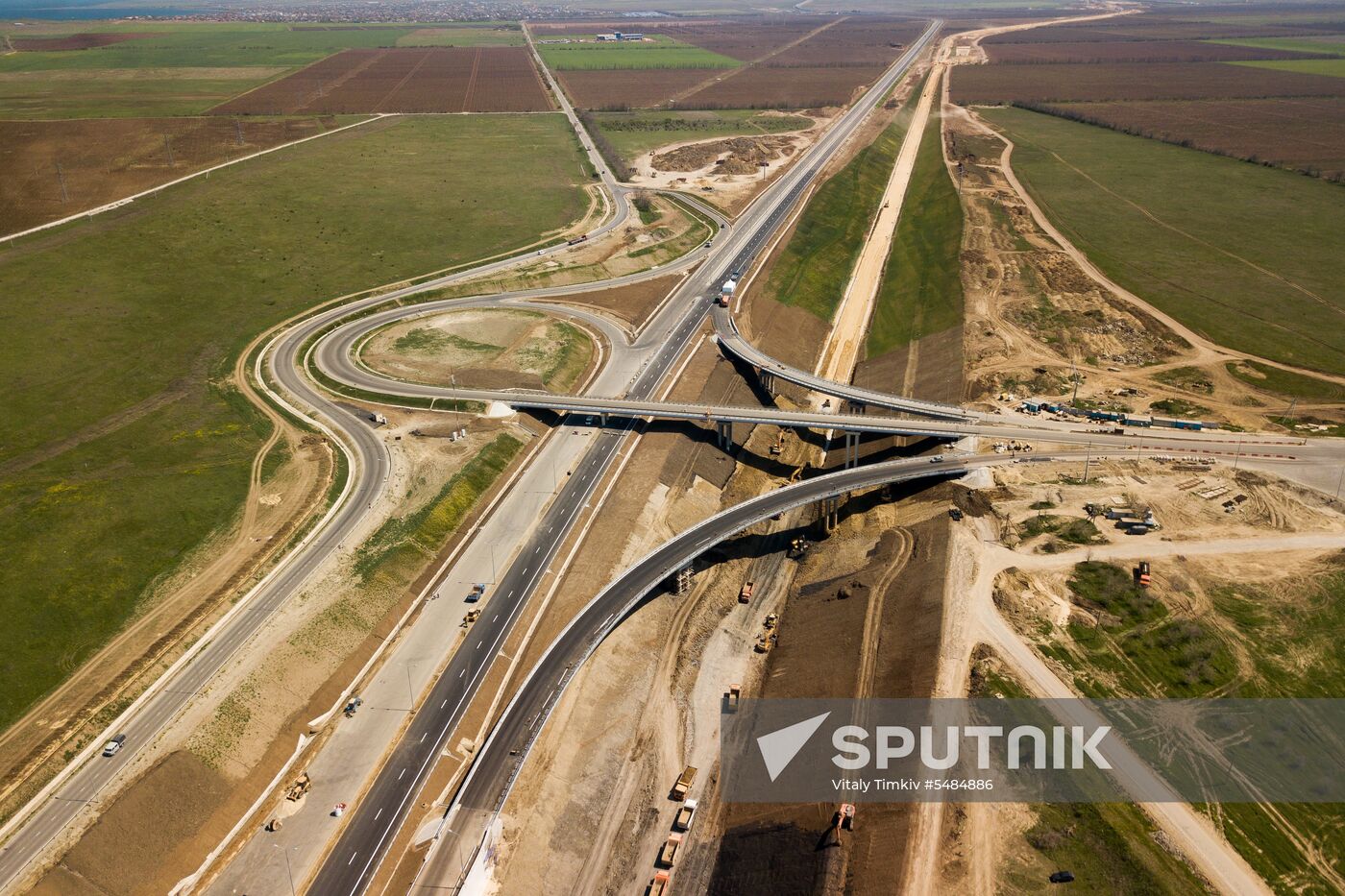 Construction of Kerch Strait (Crimean) Bridge