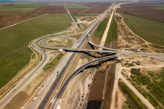 Construction of Kerch Strait (Crimean) Bridge