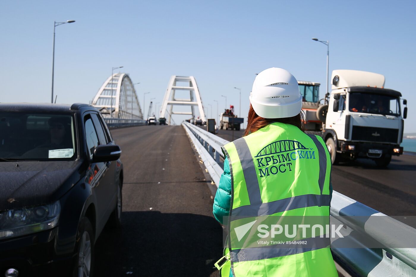 Construction of Kerch Strait (Crimean) Bridge