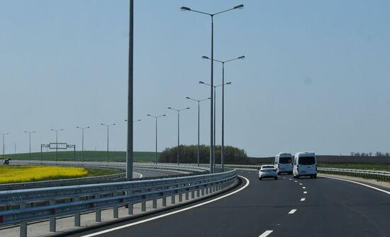 Construction of Kerch Strait (Crimean) Bridge