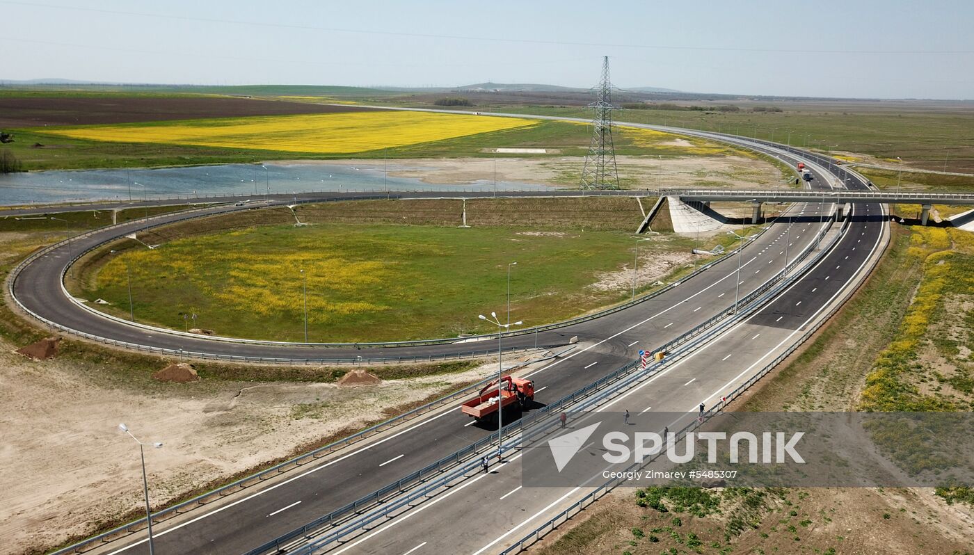 Construction of Kerch Strait (Crimean) Bridge