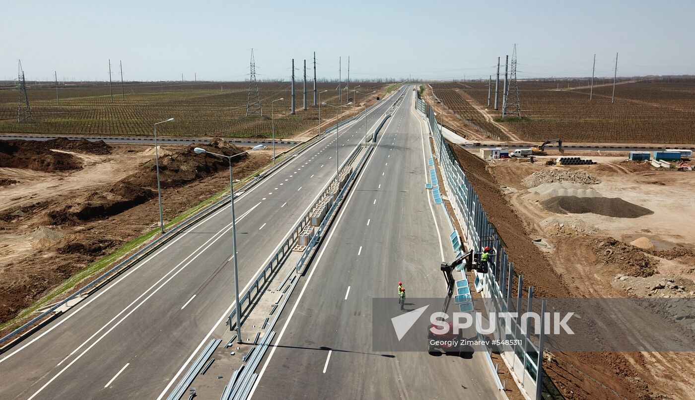Construction of Kerch Strait (Crimean) Bridge