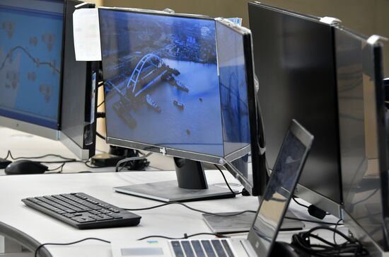 Construction of Kerch Strait (Crimean) Bridge