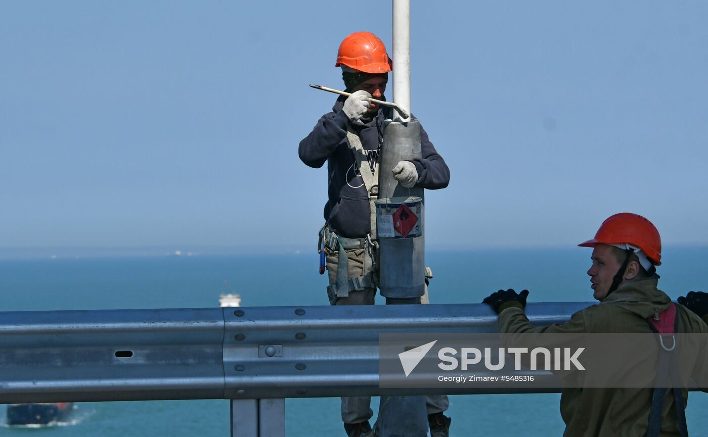 Construction of Kerch Strait (Crimean) Bridge