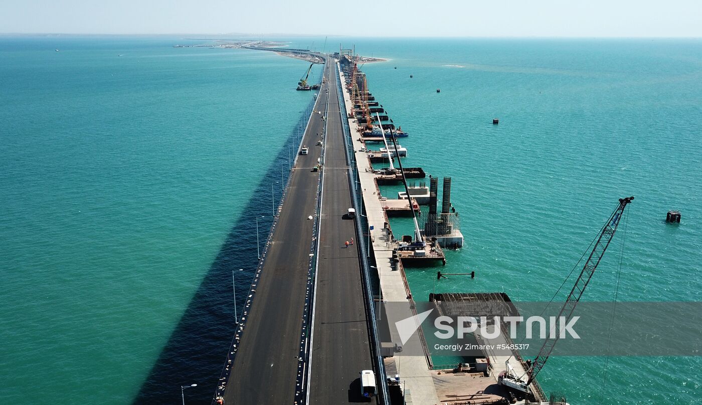 Construction of Kerch Strait (Crimean) Bridge