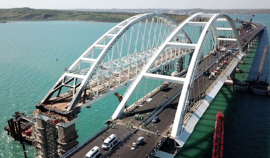 Construction of Kerch Strait (Crimean) Bridge