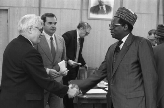 Meeting of USSR and Nigerian Education Ministers