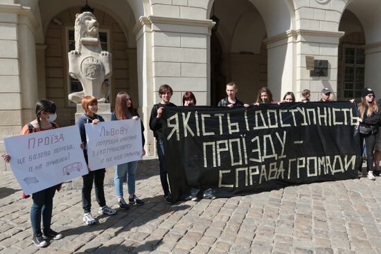 Protest against rising transportation fares in Lviv
