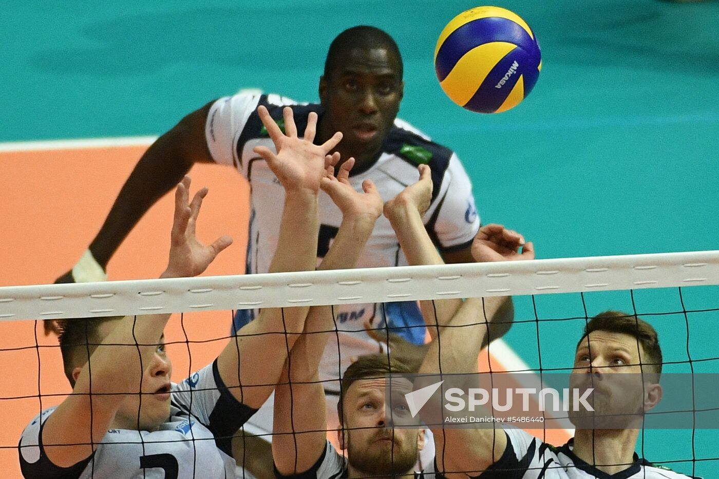 Volleyball. Russian championship. Men. Zenit vs. Zenit-Kazan