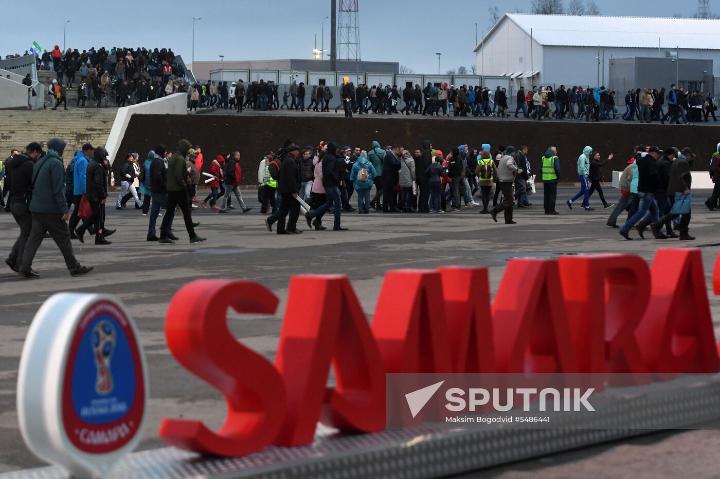 Football. Samara Arena hosts first official match