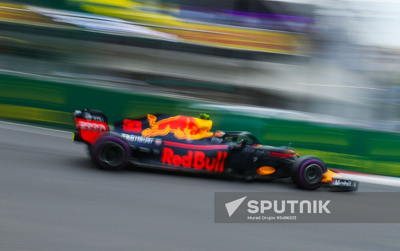 Auto sport. Formula 1. Azerbaijan Grand Prix. Qualification