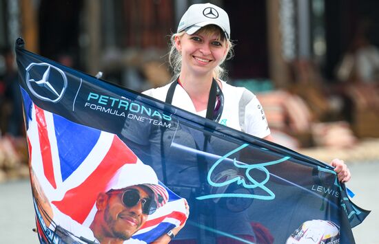 Auto sport. Formula 1. Azerbaijan Grand Prix. Qualification