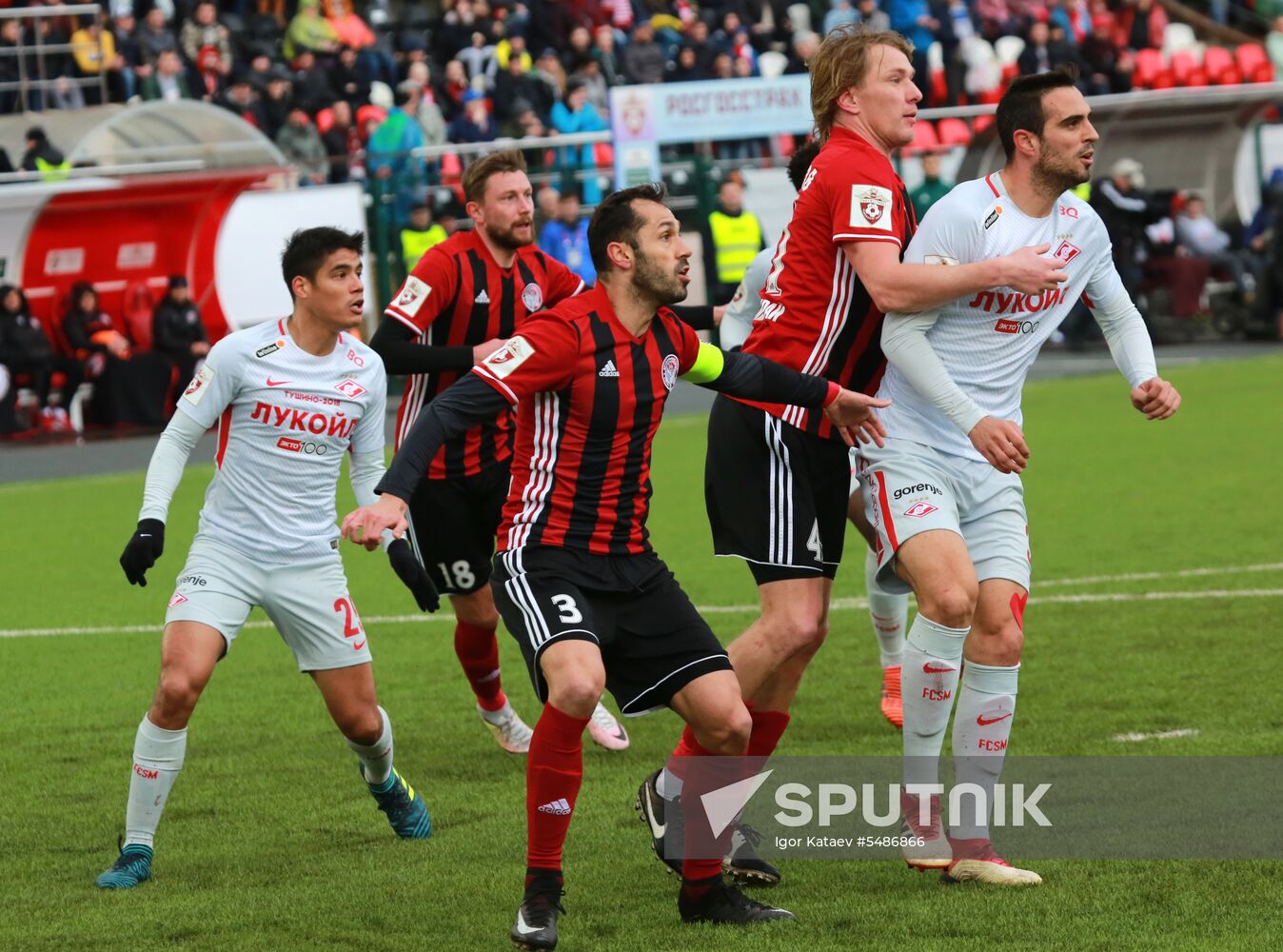 Football. Russian Football Premier League. Amkar vs. Spartak
