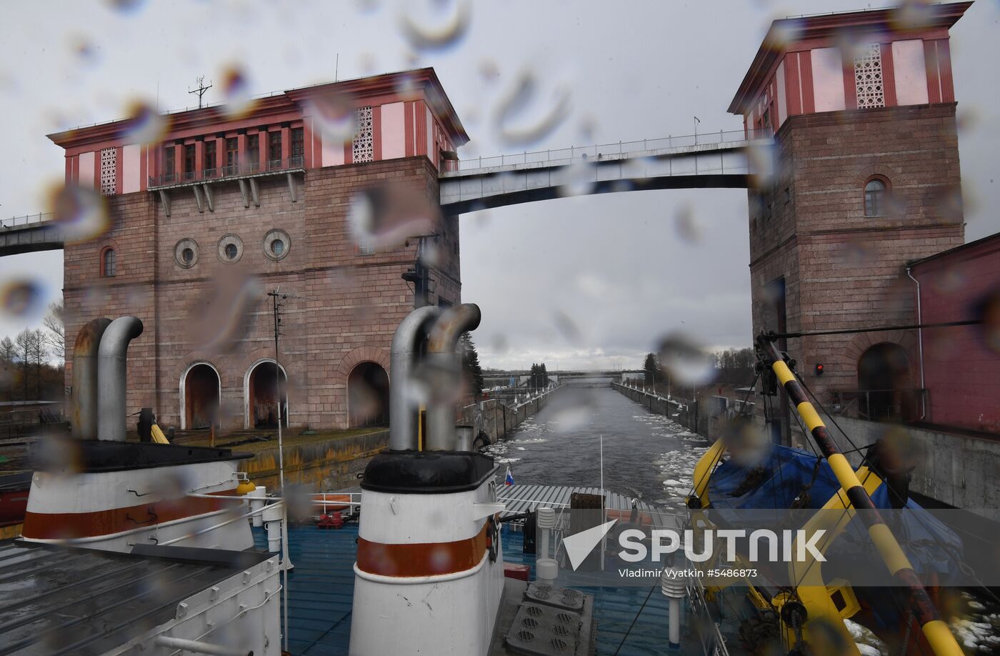 Vessels undergo preparations for navigation season at Yaroslavl maintenance base