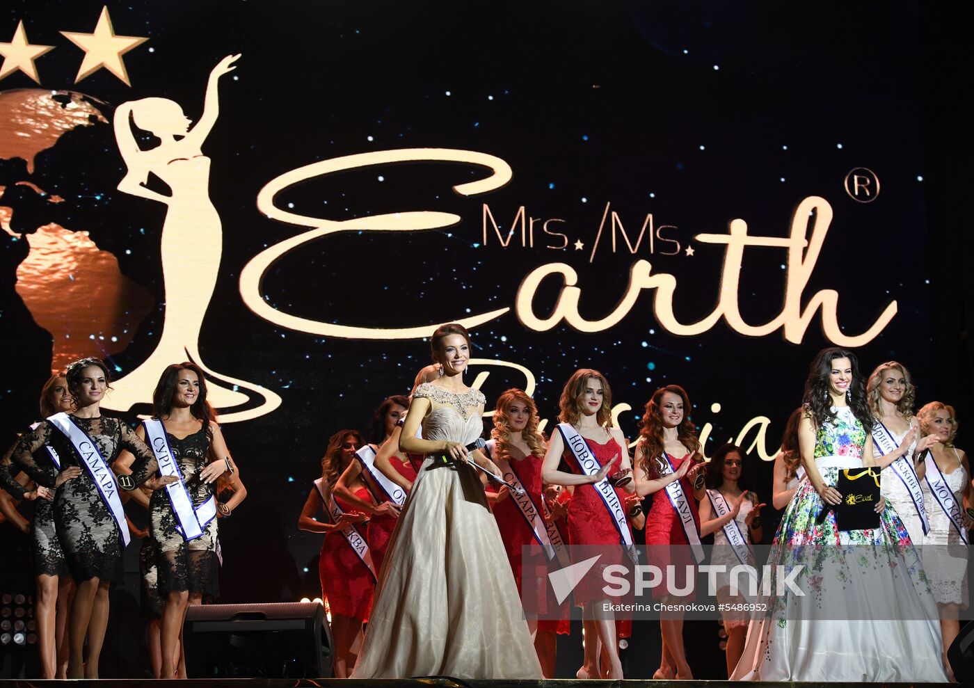 2018 Mrs&Ms Russia Earth beauty pageant finals