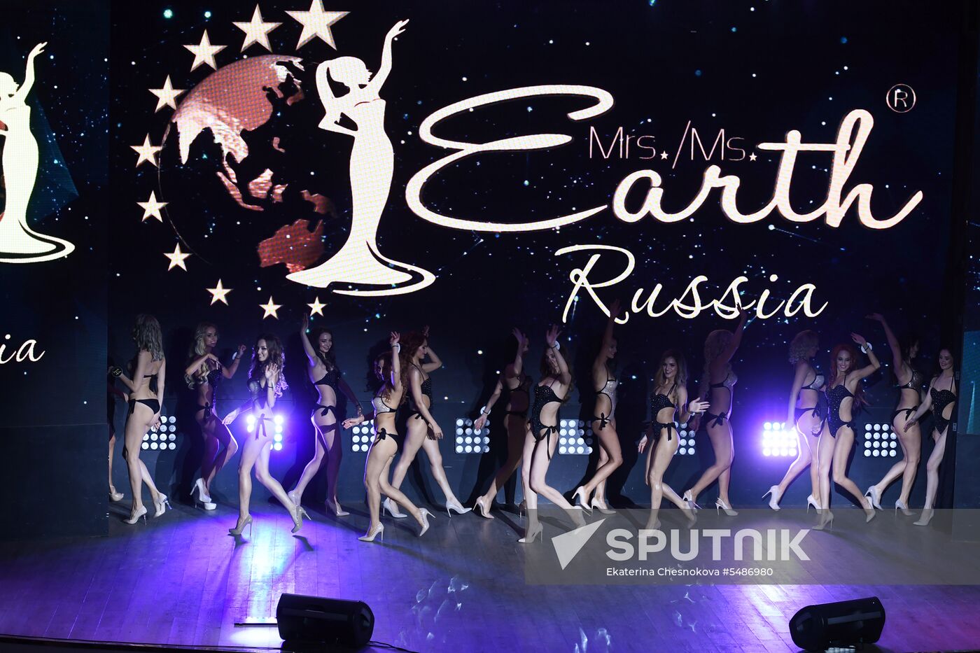 2018 Mrs&Ms Russia Earth beauty pageant finals