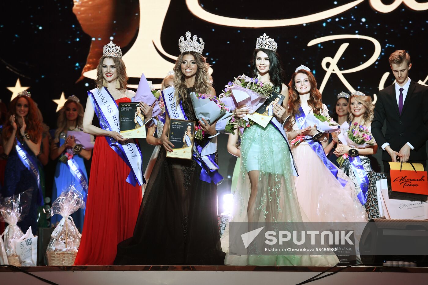 2018 Mrs&Ms Russia Earth beauty pageant finals
