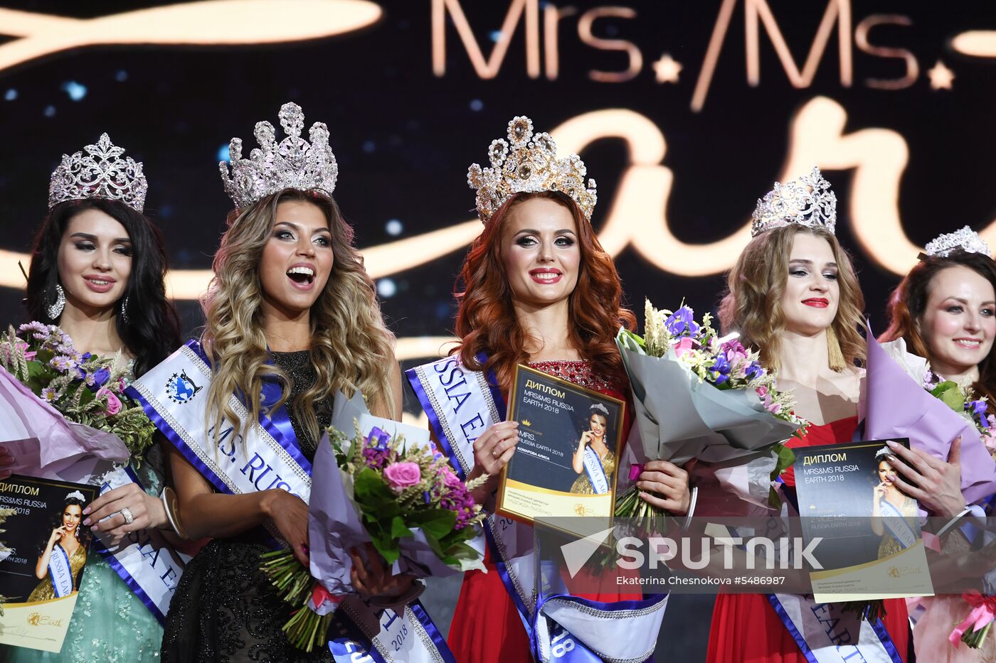 2018 Mrs&Ms Russia Earth beauty pageant finals