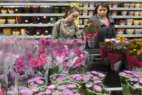 Castorama store opens in Kazan