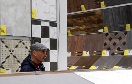Castorama store opens in Kazan