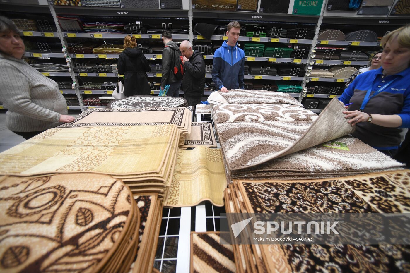 Castorama store opens in Kazan
