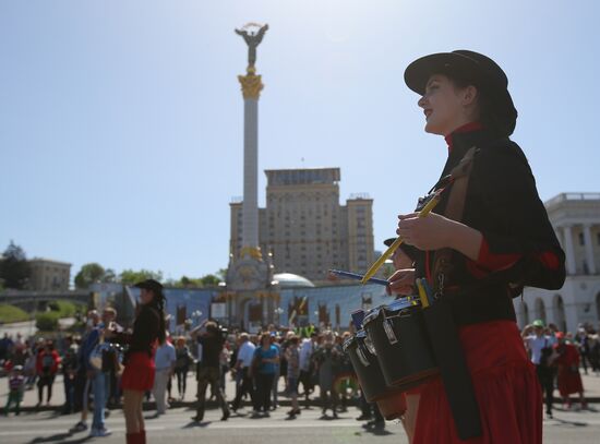 Labor Day rallies abroad