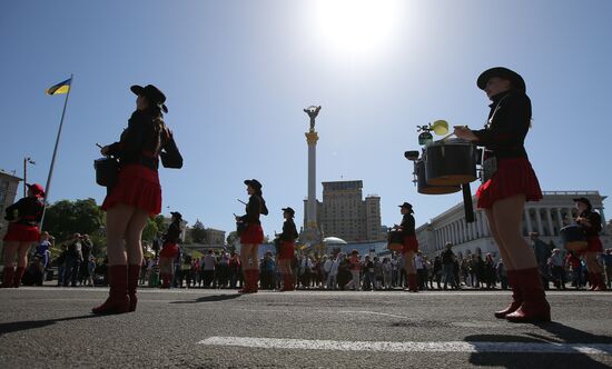 Labor Day rallies abroad