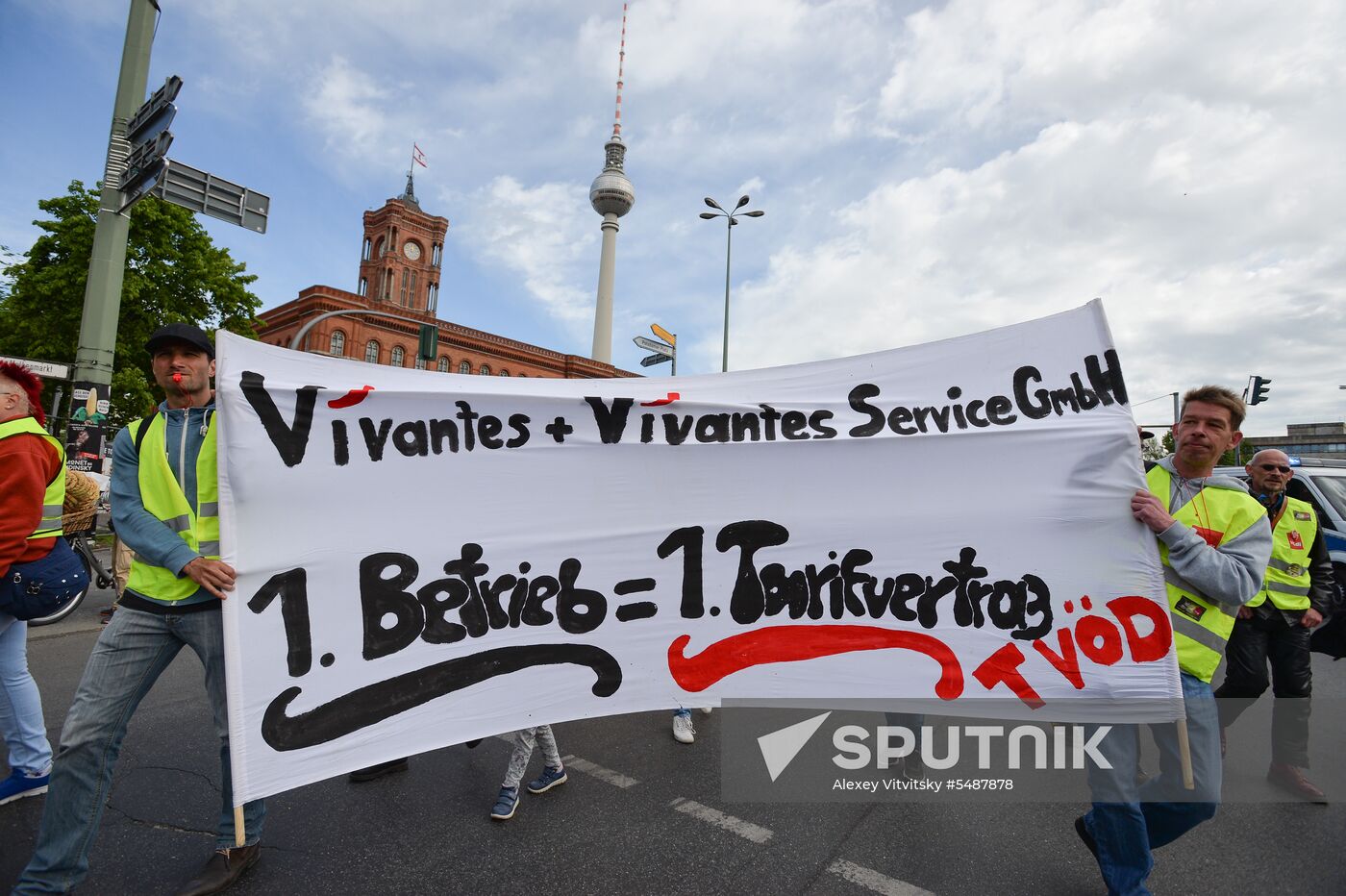 Labor Day rallies abroad