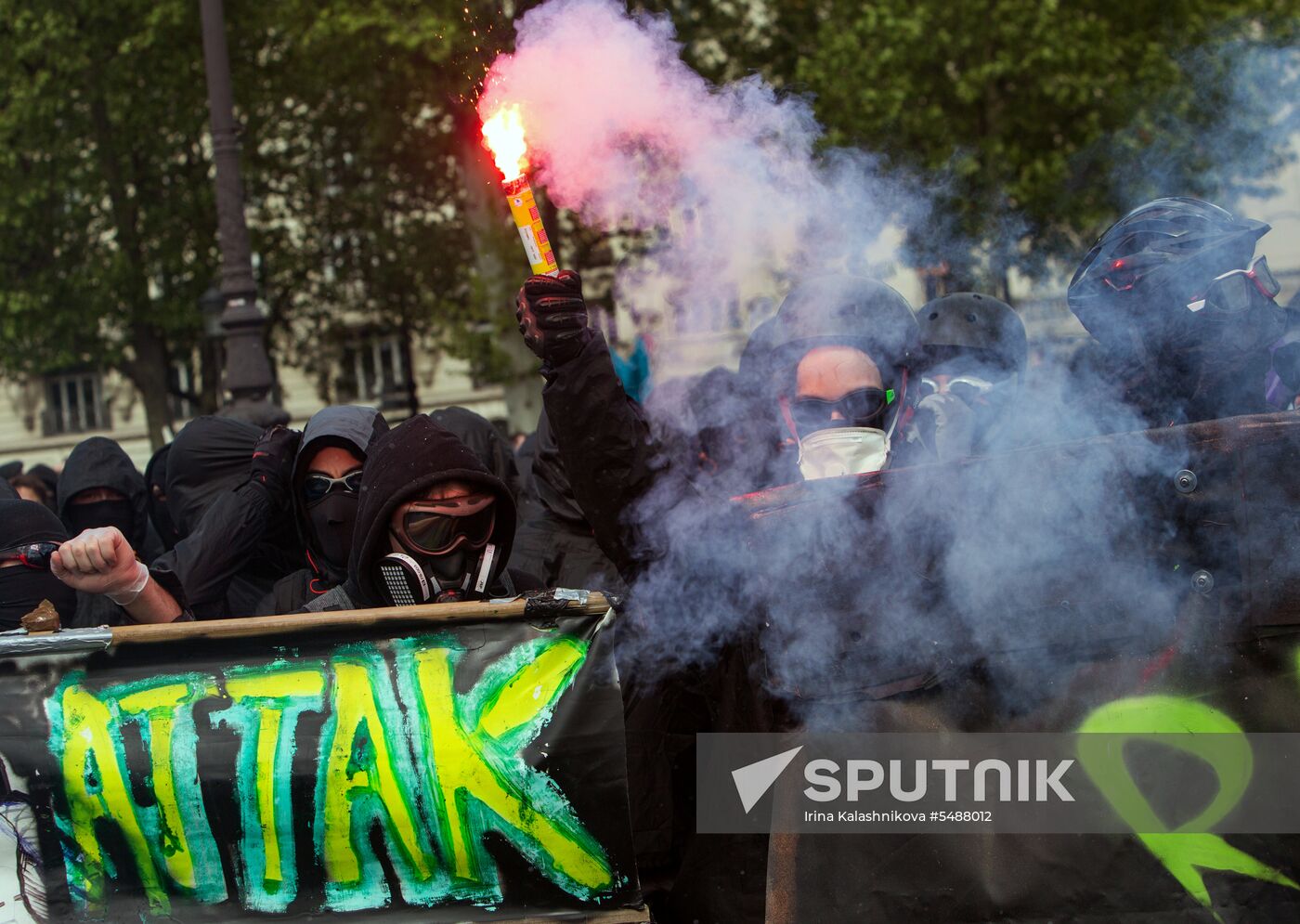 May Day rally brings unrest in Paris