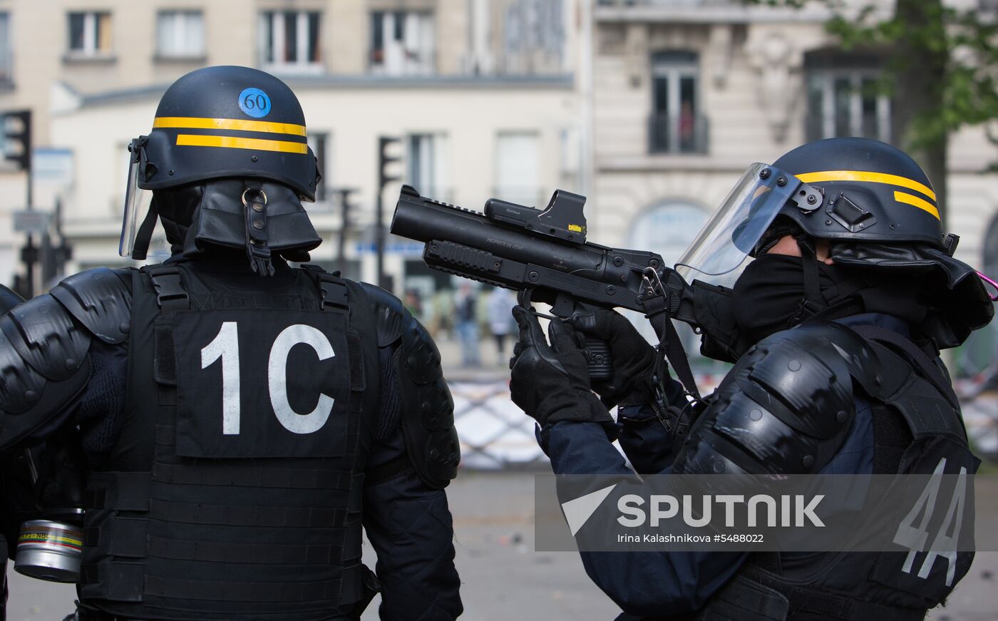 May Day rally brings unrest in Paris