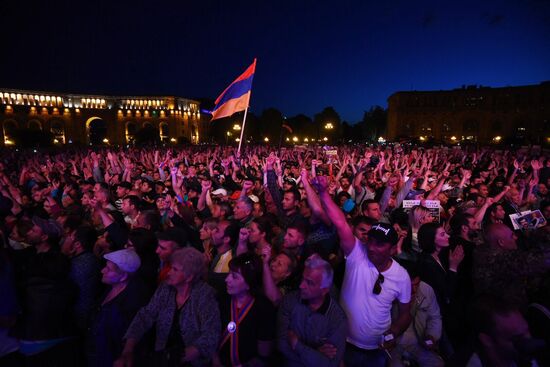 Opposition supporters' rally after Armenia Prime Minister's election