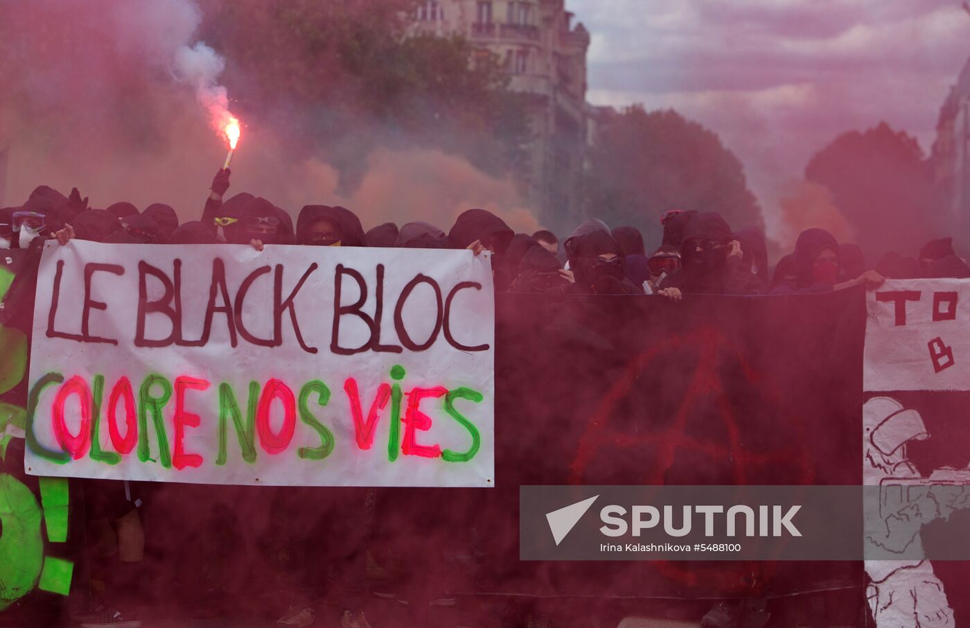 May Day rally brings unrest in Paris