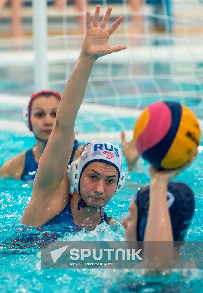 Water polo. FINA World League. Women. Russia vs. Hungary