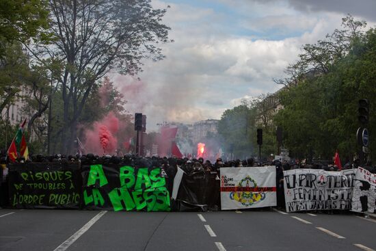 May Day rally brings unrest in Paris