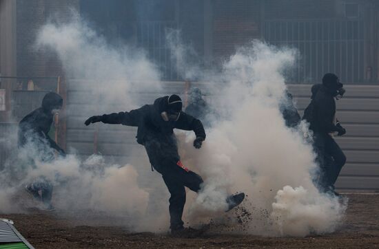 Labor Day rallies abroad