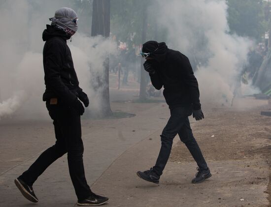 May Day rally brings unrest in Paris