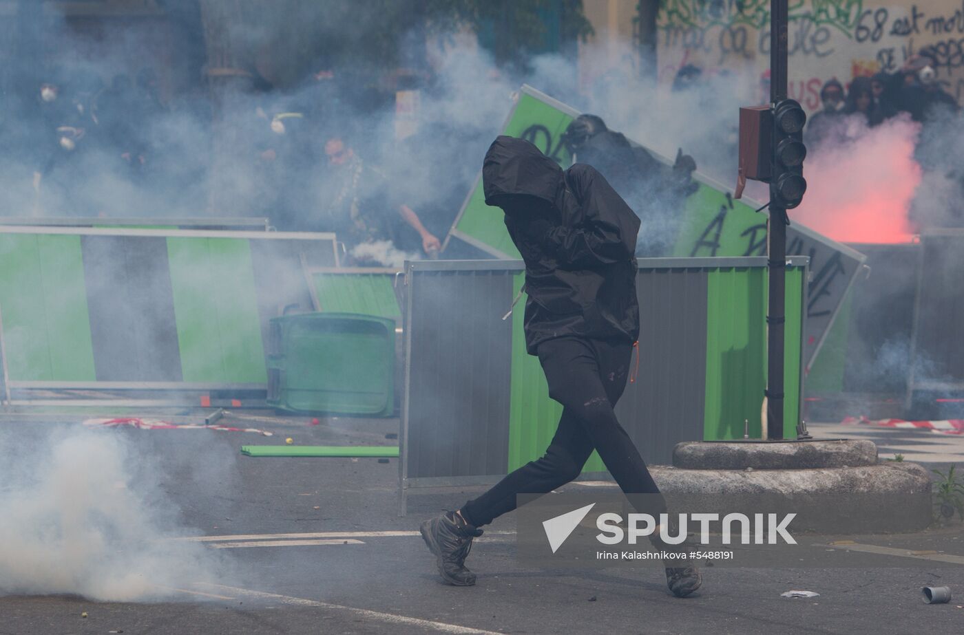 May Day rally brings unrest in Paris