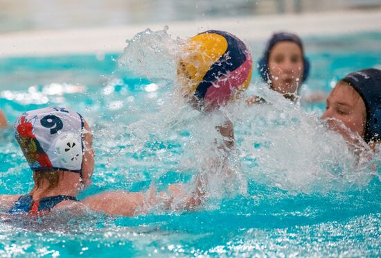 Water polo. FINA World League. Women. Russia vs. Hungary