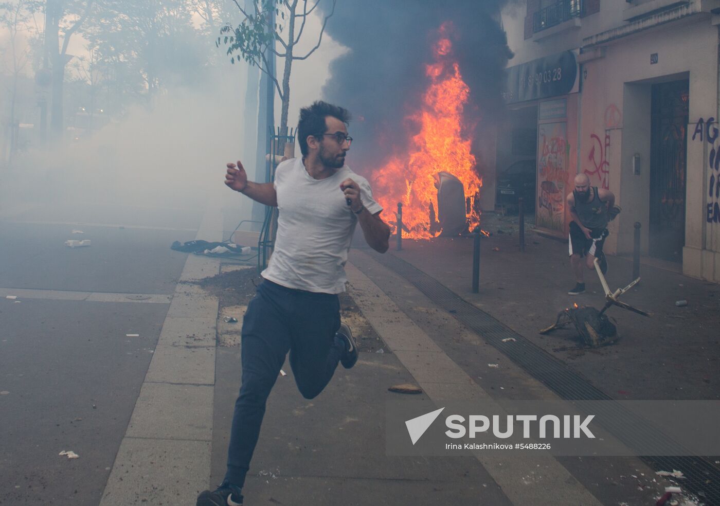 May Day rally brings unrest in Paris