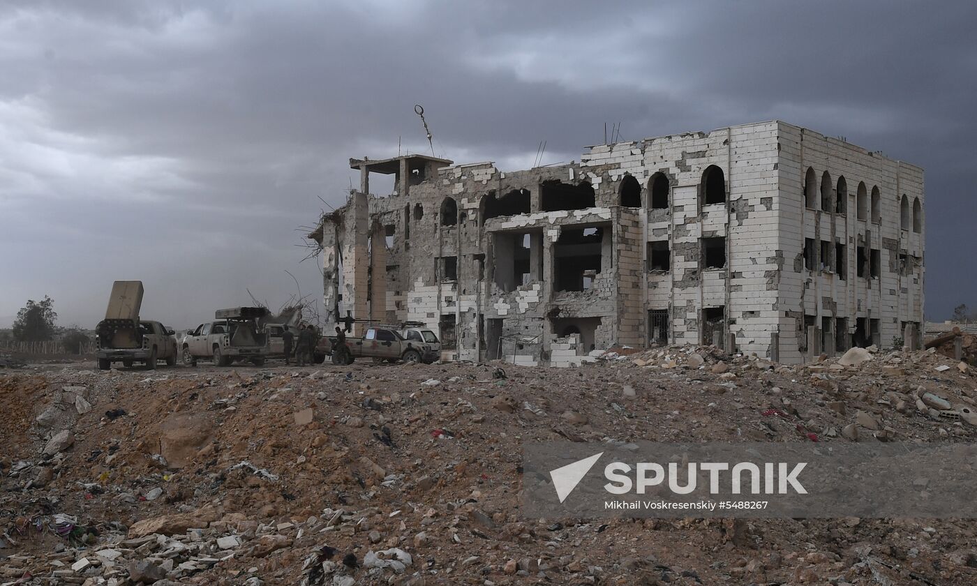 Developments on outskirts of Damascus