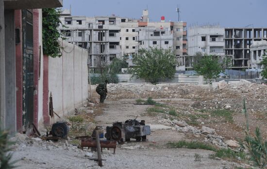 Developments on outskirts of Damascus