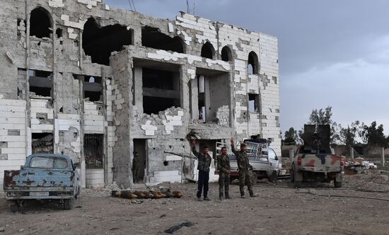 Developments on outskirts of Damascus